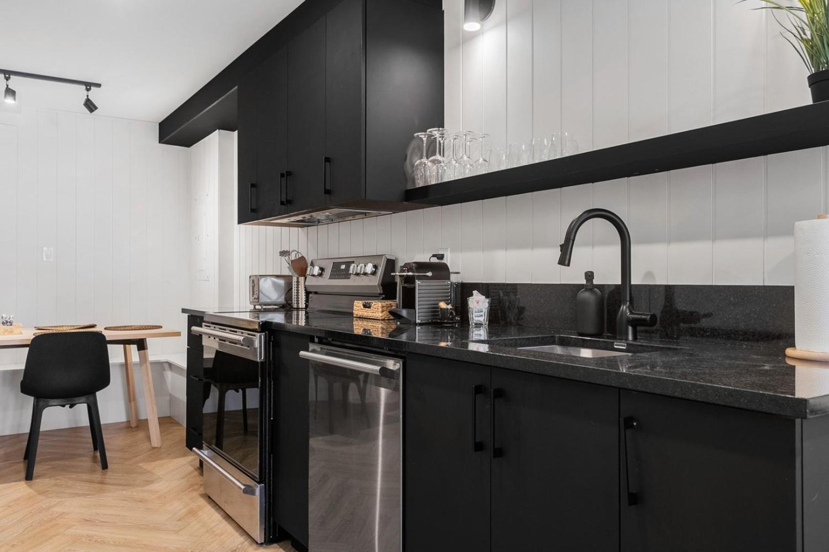 Les Appartements Du 300 Québec Esterno foto