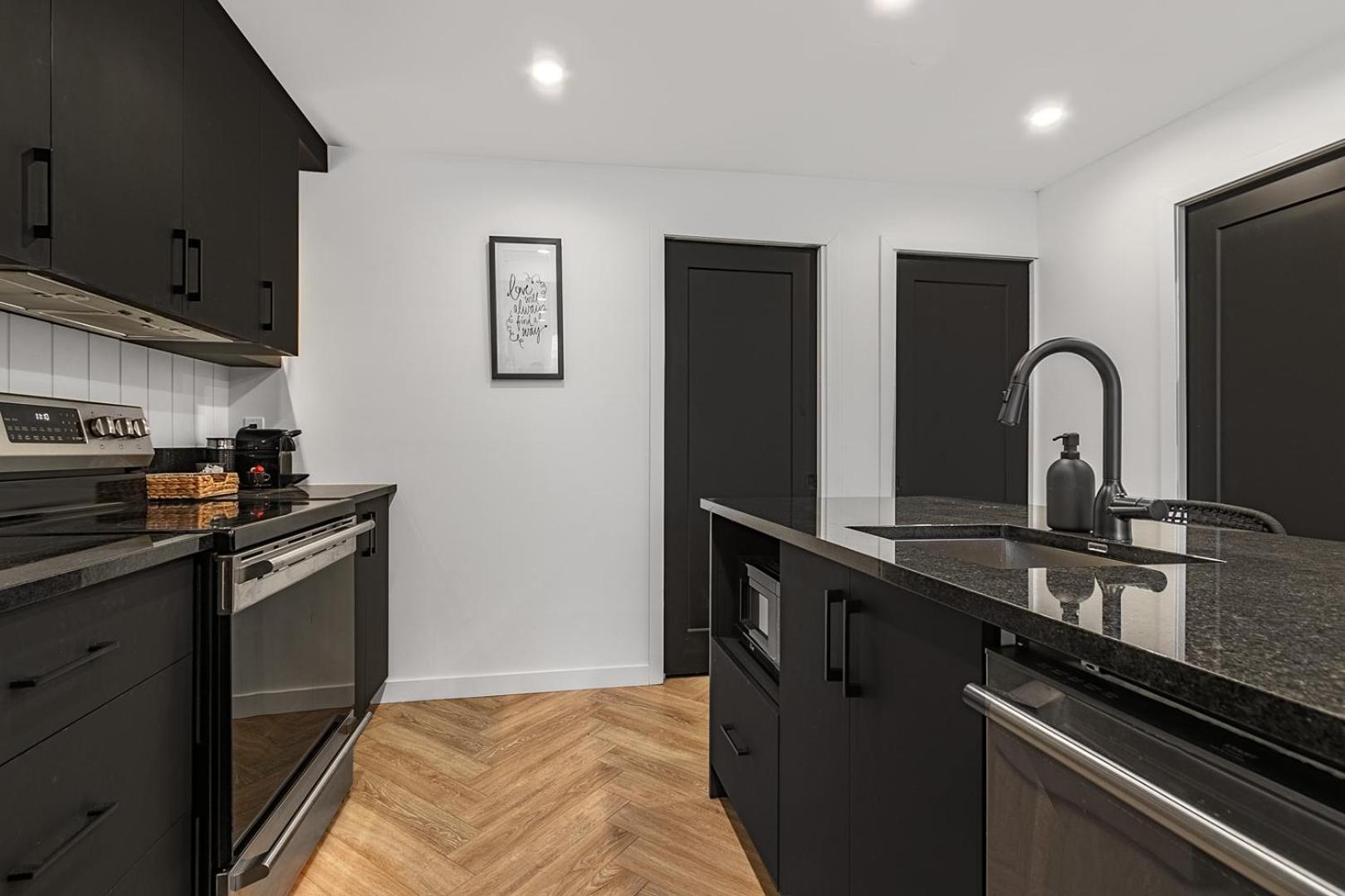 Les Appartements Du 300 Québec Esterno foto